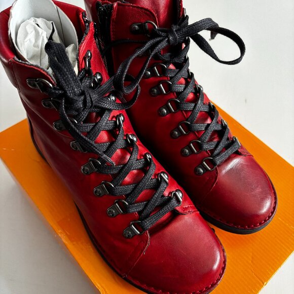 NIB  Miz Mooz Prentiss Lace Up Ankle Boot Red Leather EU 38 - Picture 3 of 6